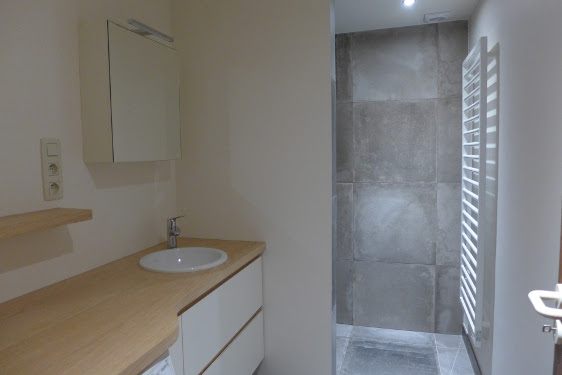 Meuble de salle de bain sur mesure